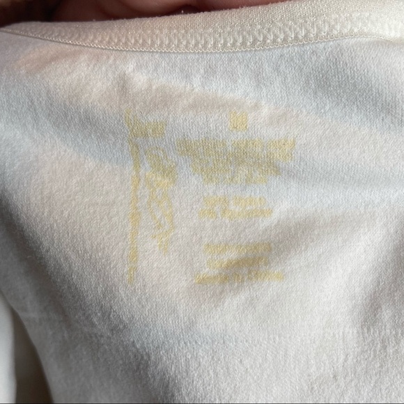 Women’s cream shape wear‎ top size M - Picture 4 of 7